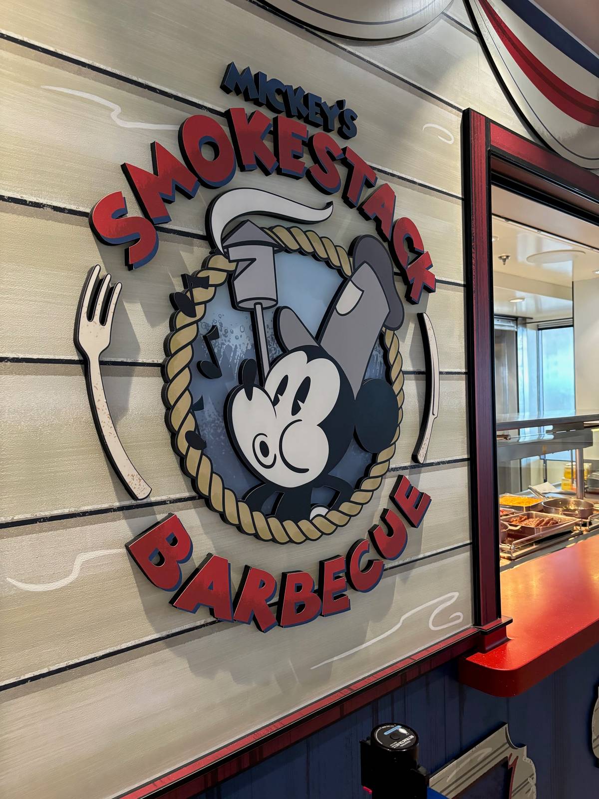 A unique DCL offering is Mickey’s Smokestack Barbecue that offers gnerous helpings of grilled meats and sides all day.